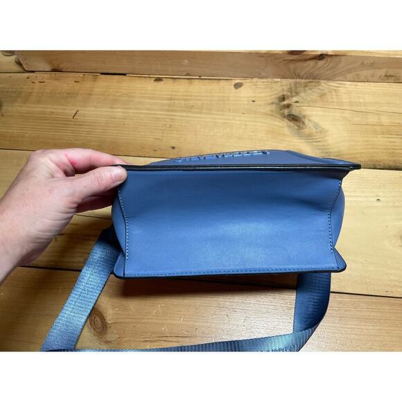 Steve Madden Bevelyn Satchel Crossbody Purse. Top handle. Blue. - Picture 6 of 9